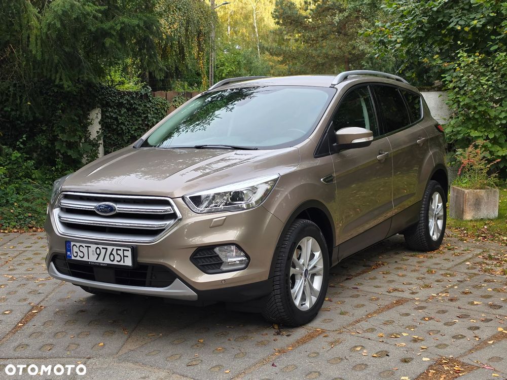 Ford Kuga 1.5 EcoBoost 2x4 Titanium - 26