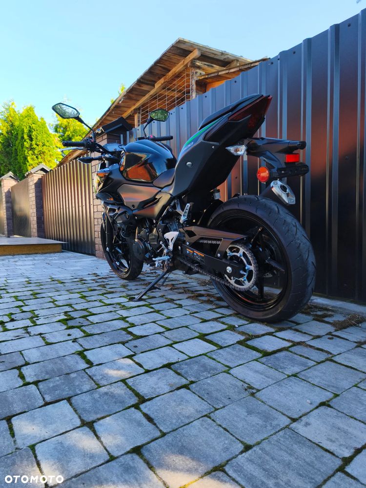 Kawasaki Z - 11
