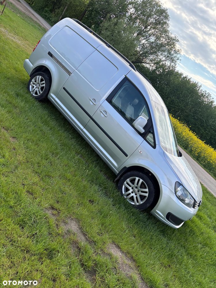 Volkswagen Caddy Comfortline 4Motion DSG - 12