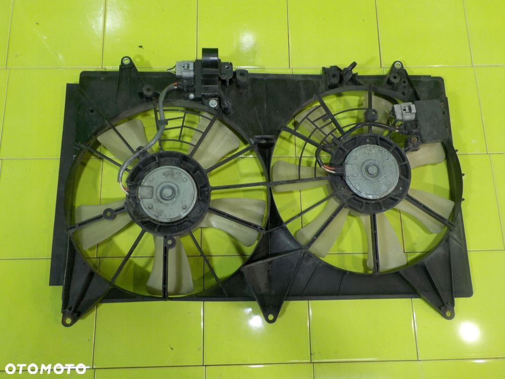 MAZDA CX-7 LIFT 2.2 D 09r wentylator chlodnicy - 1