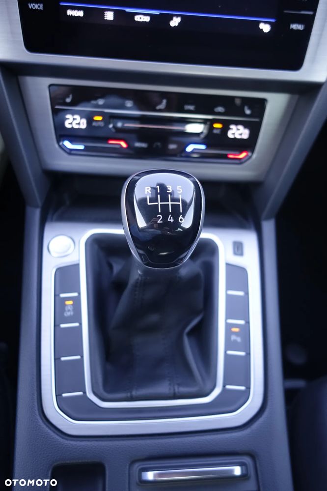 Volkswagen Passat 2.0 TDI EVO Business - 20