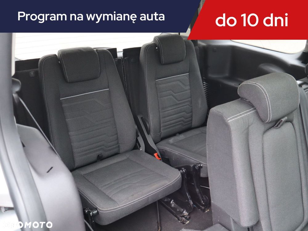 Ford Tourneo Connect - 18