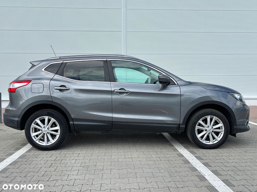 Nissan Qashqai 1.2 DIG-T Tekna EU6 - 8