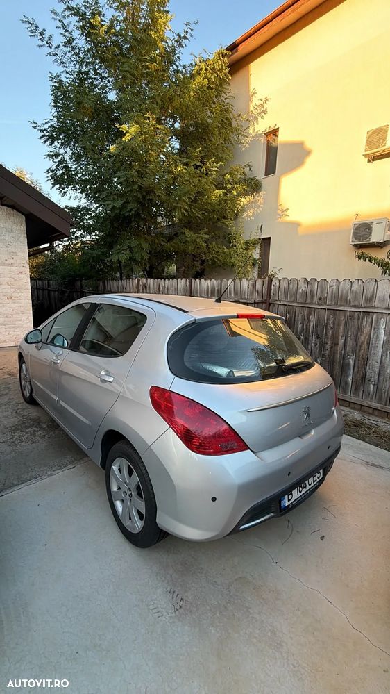 Peugeot 308 - 3
