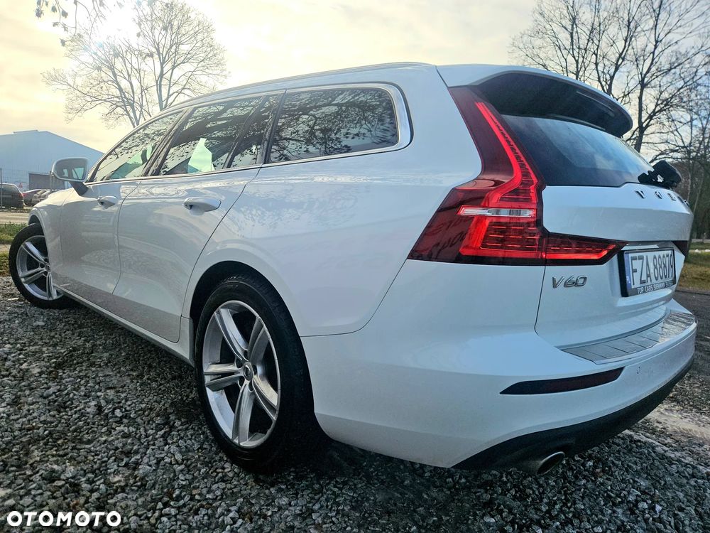 Volvo V60 D4 Momentum - 5
