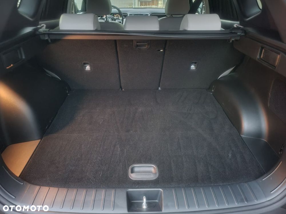 Hyundai Tucson 1.6 T-GDi HEV Platinum 4WD - 39