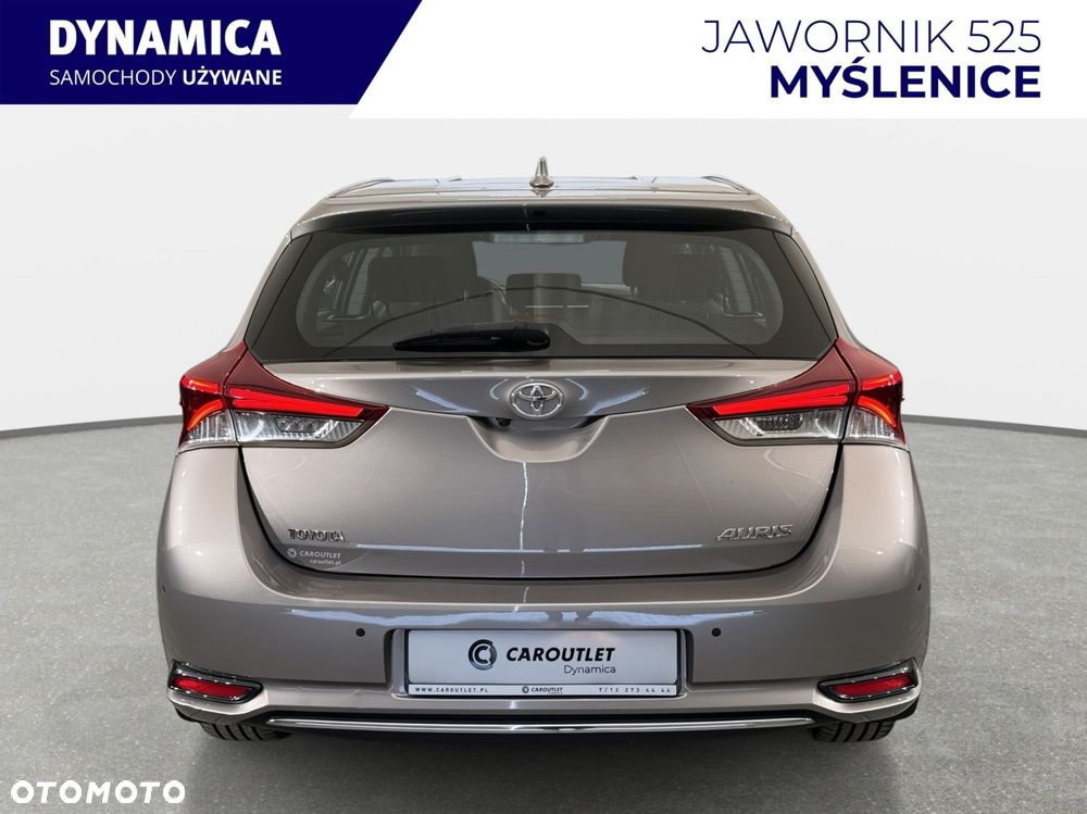 Toyota Auris - 8