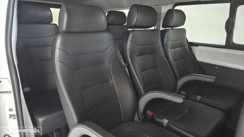 Opel Vivaro - 12