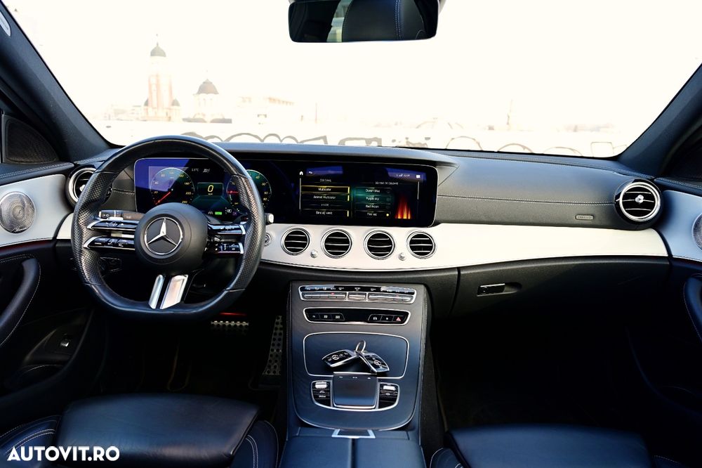 Mercedes-Benz E 300 4MATIC 9G-TRONIC AMG Line - 28