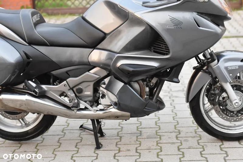Honda NTV - 9