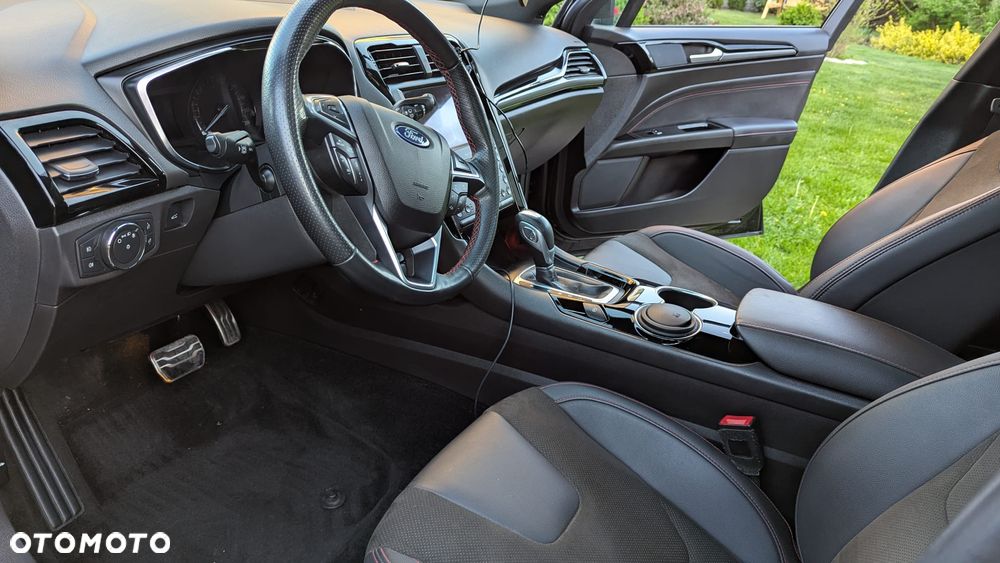 Ford Mondeo - 10