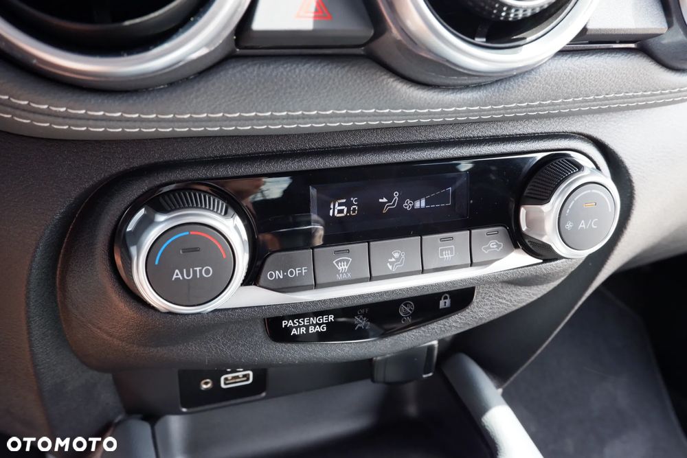 Nissan Juke 1.0 DIG-T Kiiro - 22