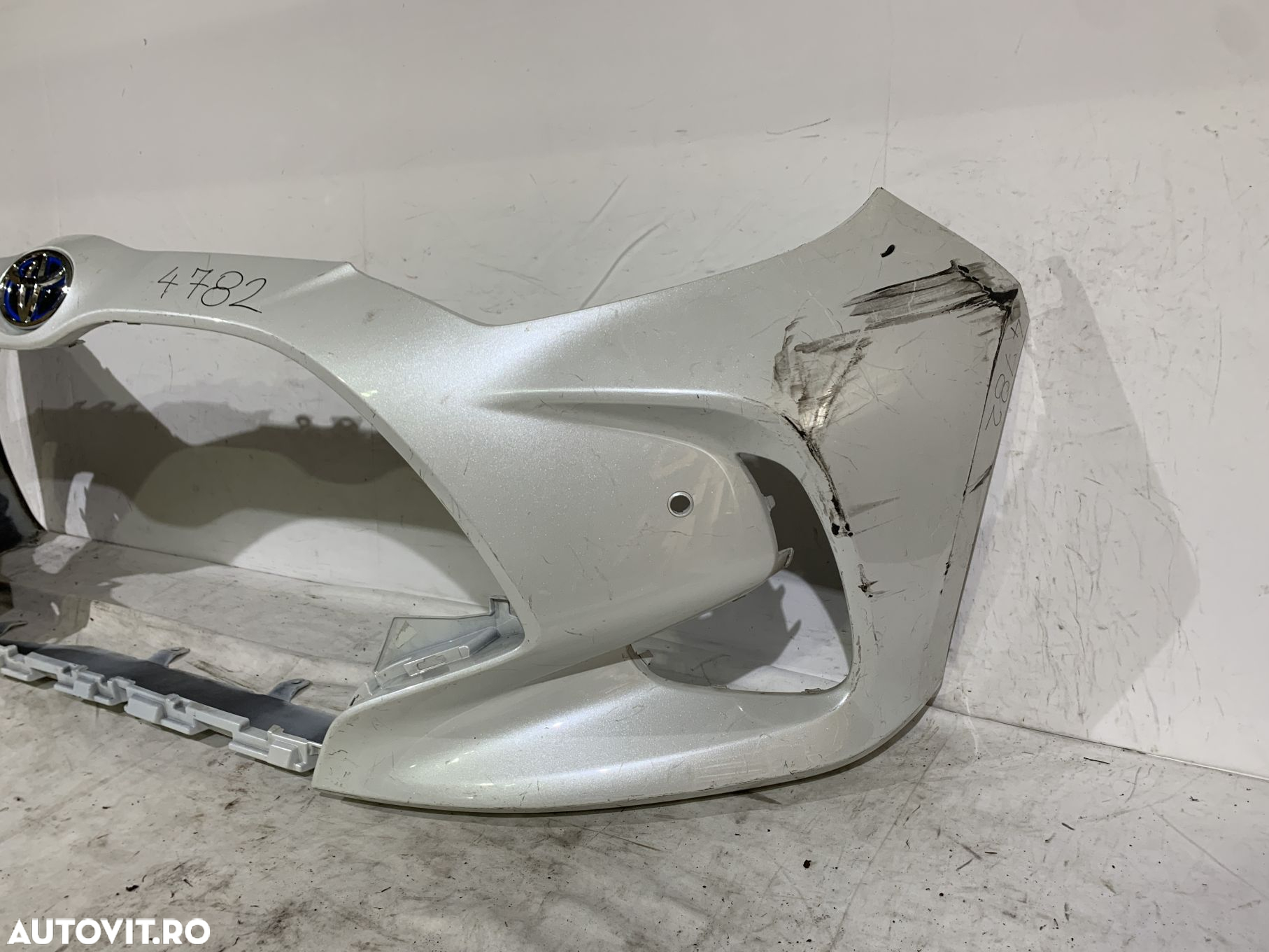Bara fata Toyota Yaris, 2020, 2021, 2022, 2023, cod origine OE 52119-K0050. - 2