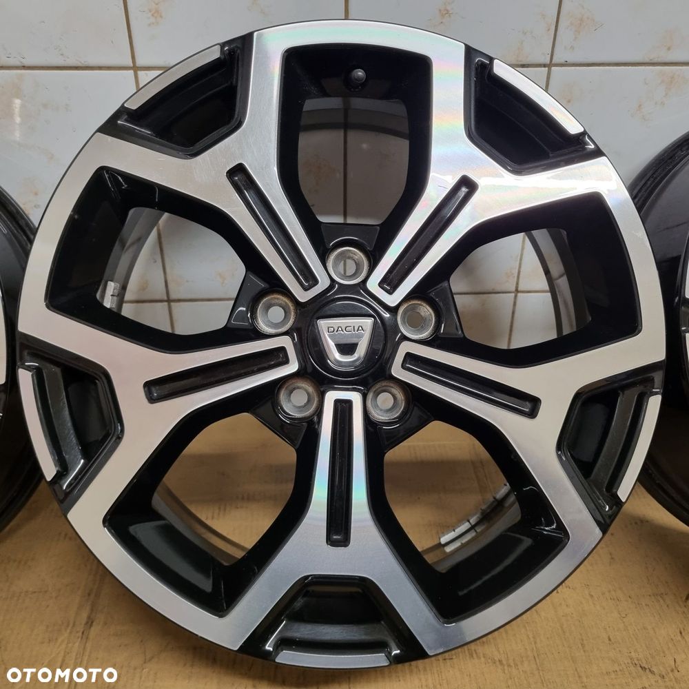Felgi 17" Dacia Duster 5x114,3 ET50 6,5Jx17 oryginalne - 5