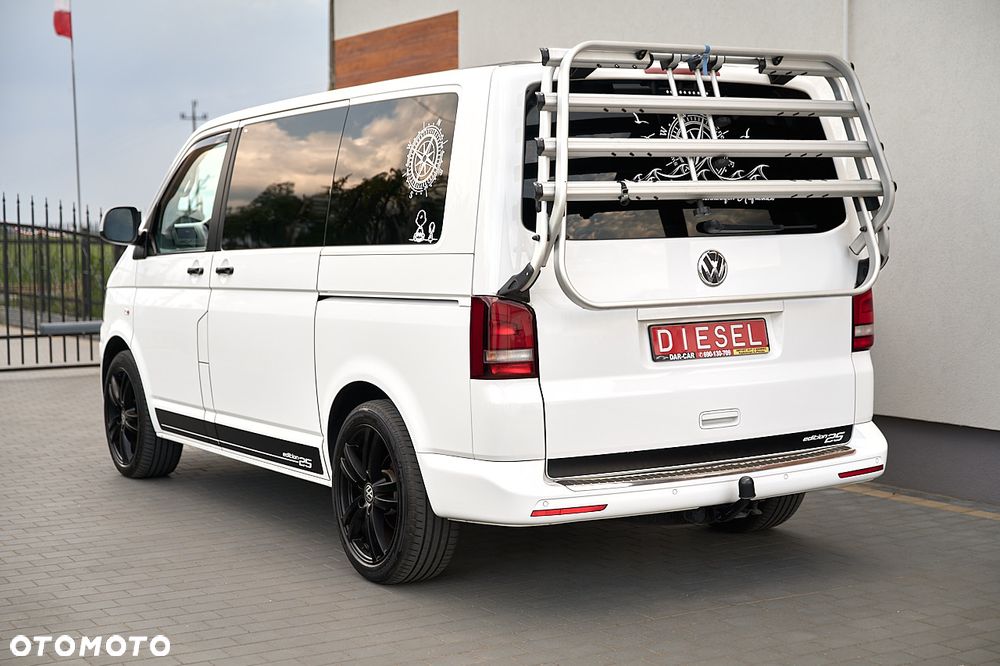 Volkswagen Multivan - 13