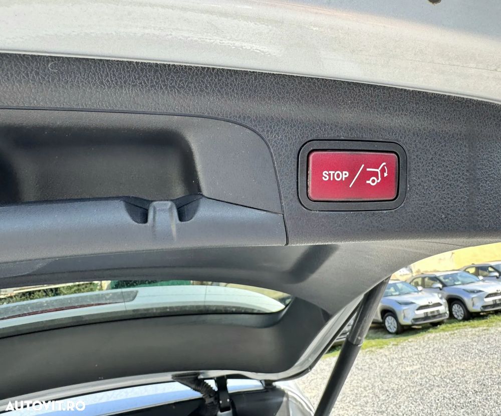 Mercedes-Benz GLE 300 d 4Matic 9G-TRONIC AMG Line - 25