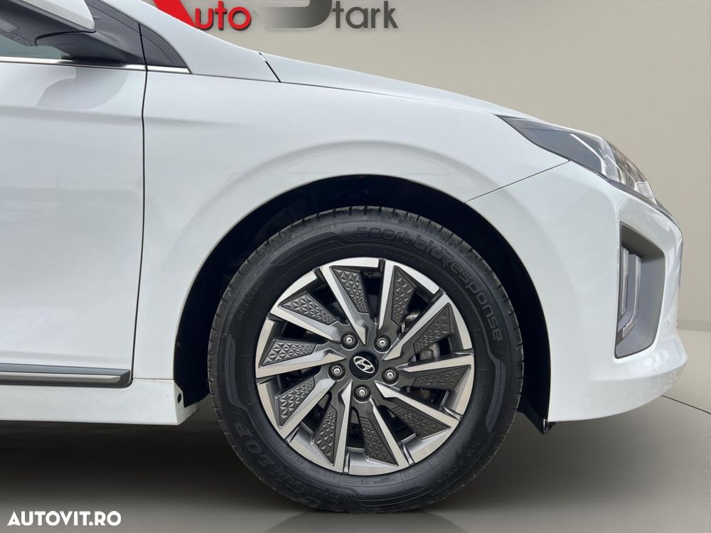 Hyundai IONIQ Trend - 38