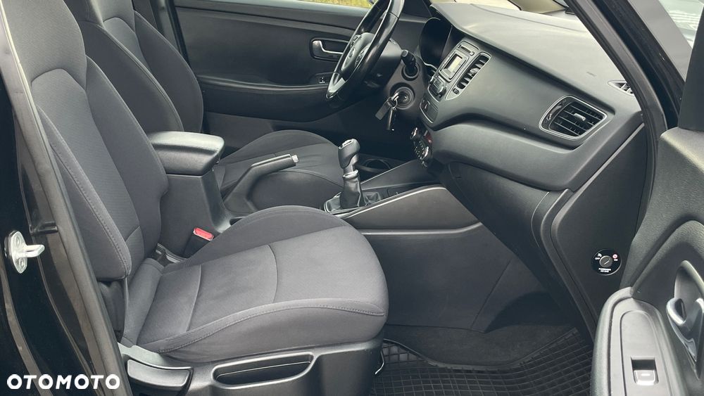 Kia Carens 1.6 GDI Business Line EU6 - 26