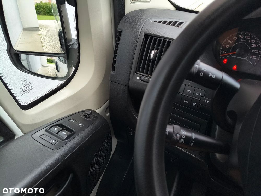Citroën JUMPER PO LIFTINGU 2.2 HDI (130KM) 6-BIEGÓW (L2H1) LONG STAN IDEALNY KLIMA TEMPOMAT FULL OPCJA NIE MA RDZY SERWIS KM ! ! ! - 14