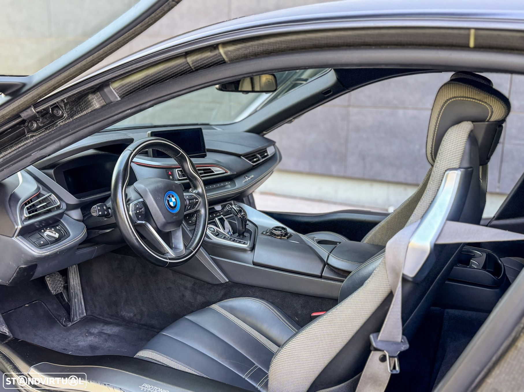 BMW i8 - 23