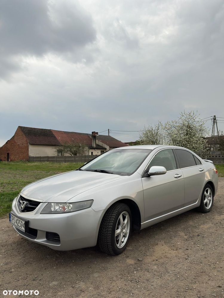 Honda Accord 2.0 Comfort - 2