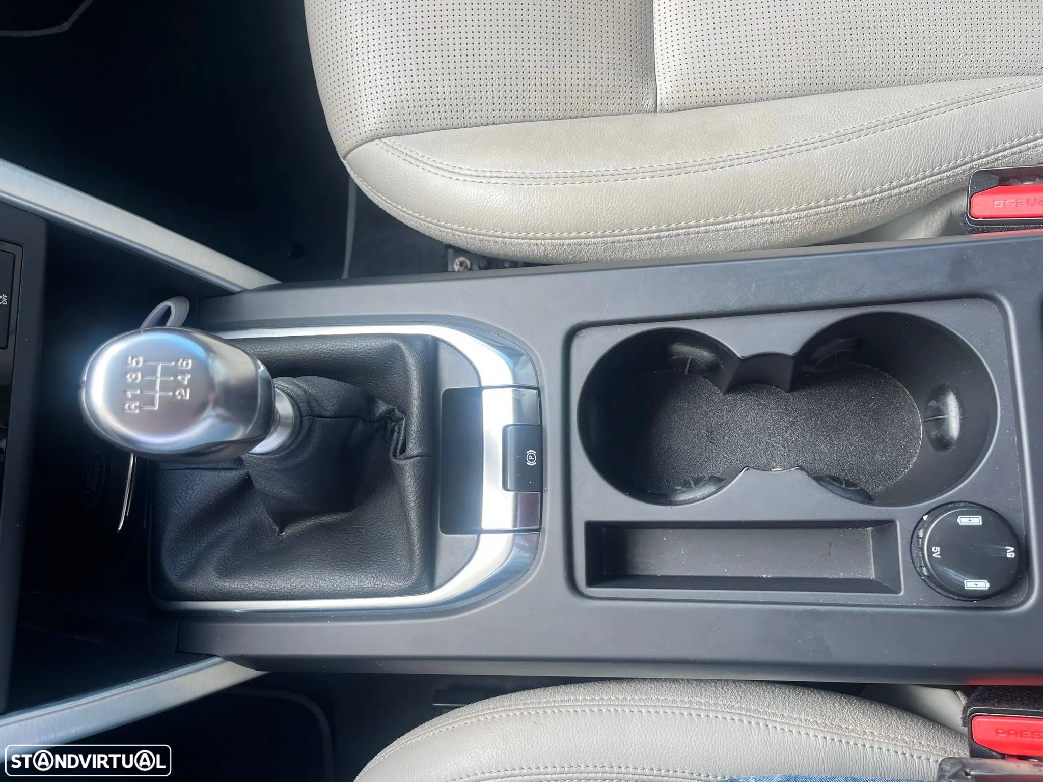 Land Rover Discovery Sport - 49
