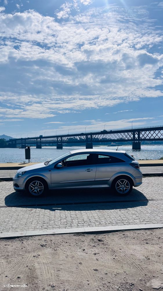 Opel Astra GTC 1.3 CDTI - 5