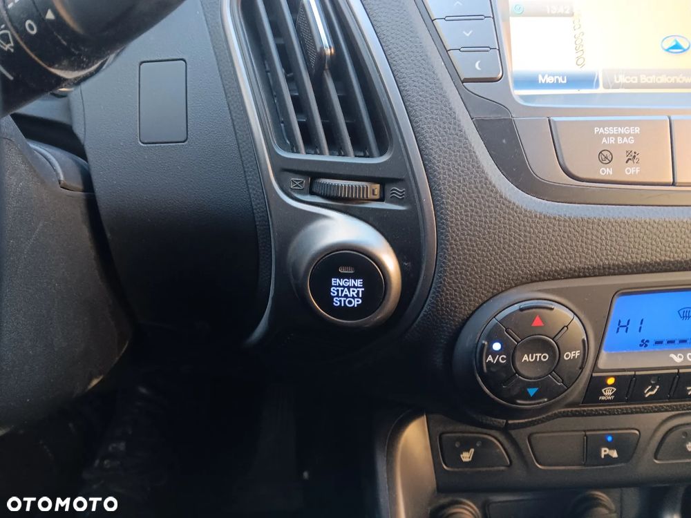 Hyundai ix35 1.7 CRDi Premium 2WD - 18