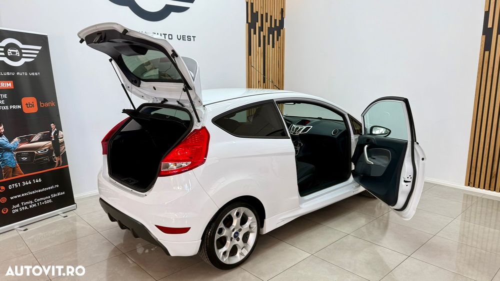 Ford Fiesta 1.6 TDCI Ghia - 15