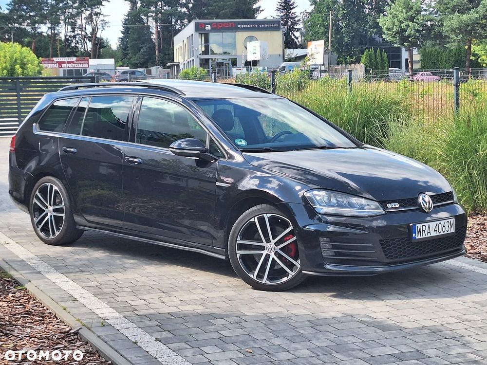 Volkswagen Golf GTD 2.0 TDI SCR DSG - 3