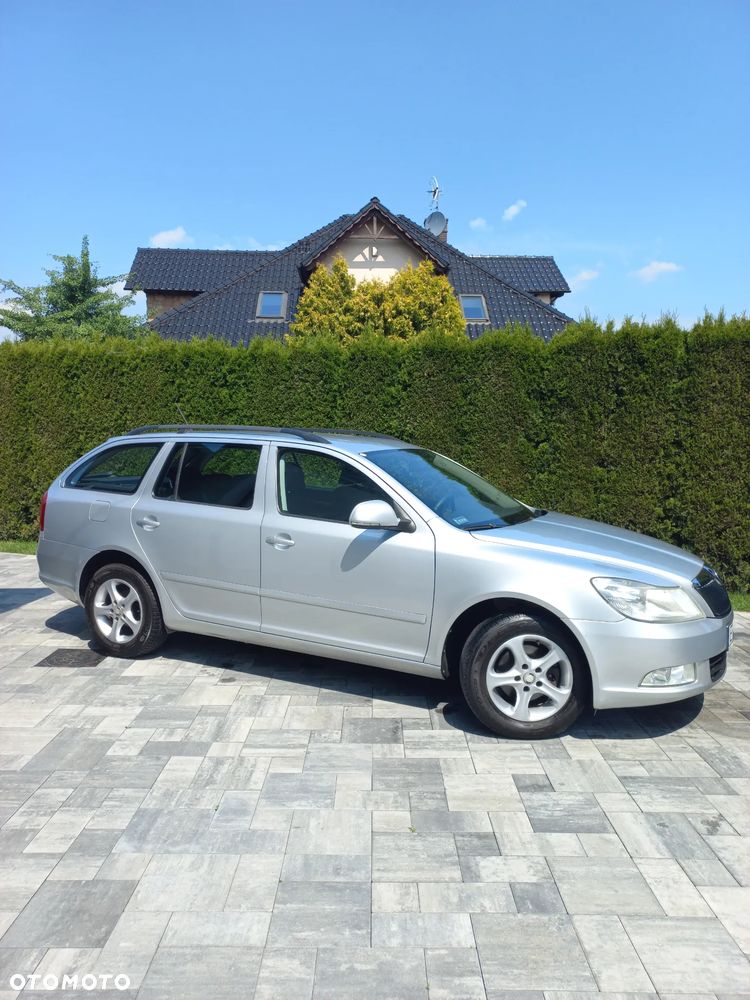 Skoda Octavia 1.6 TDI Elegance - 9