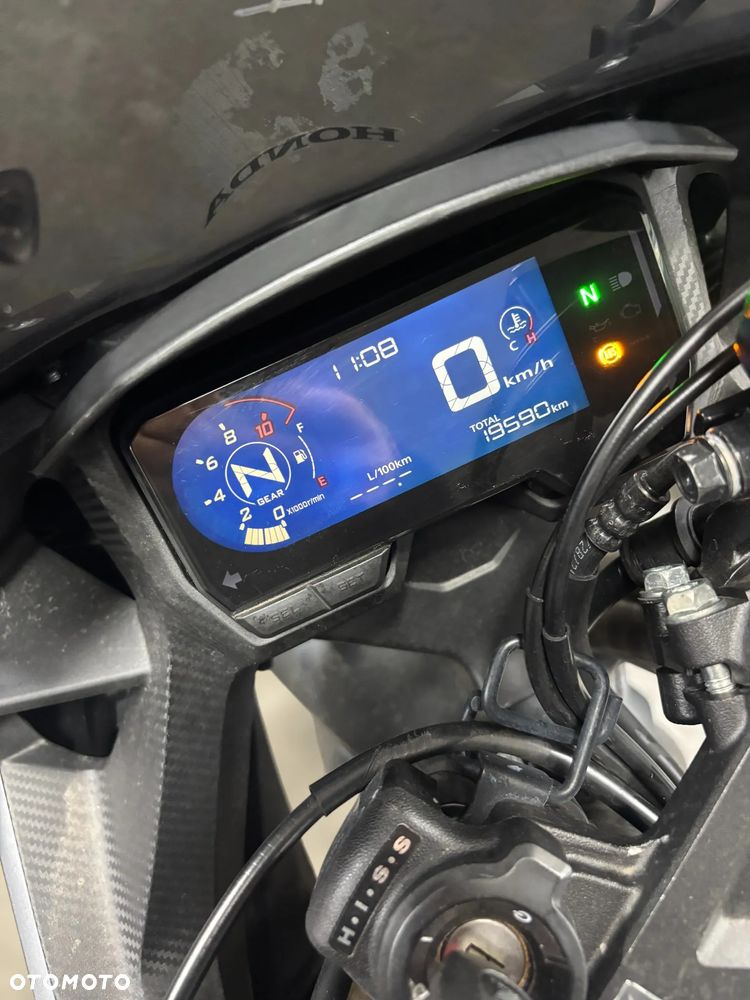 Honda CBR - 19