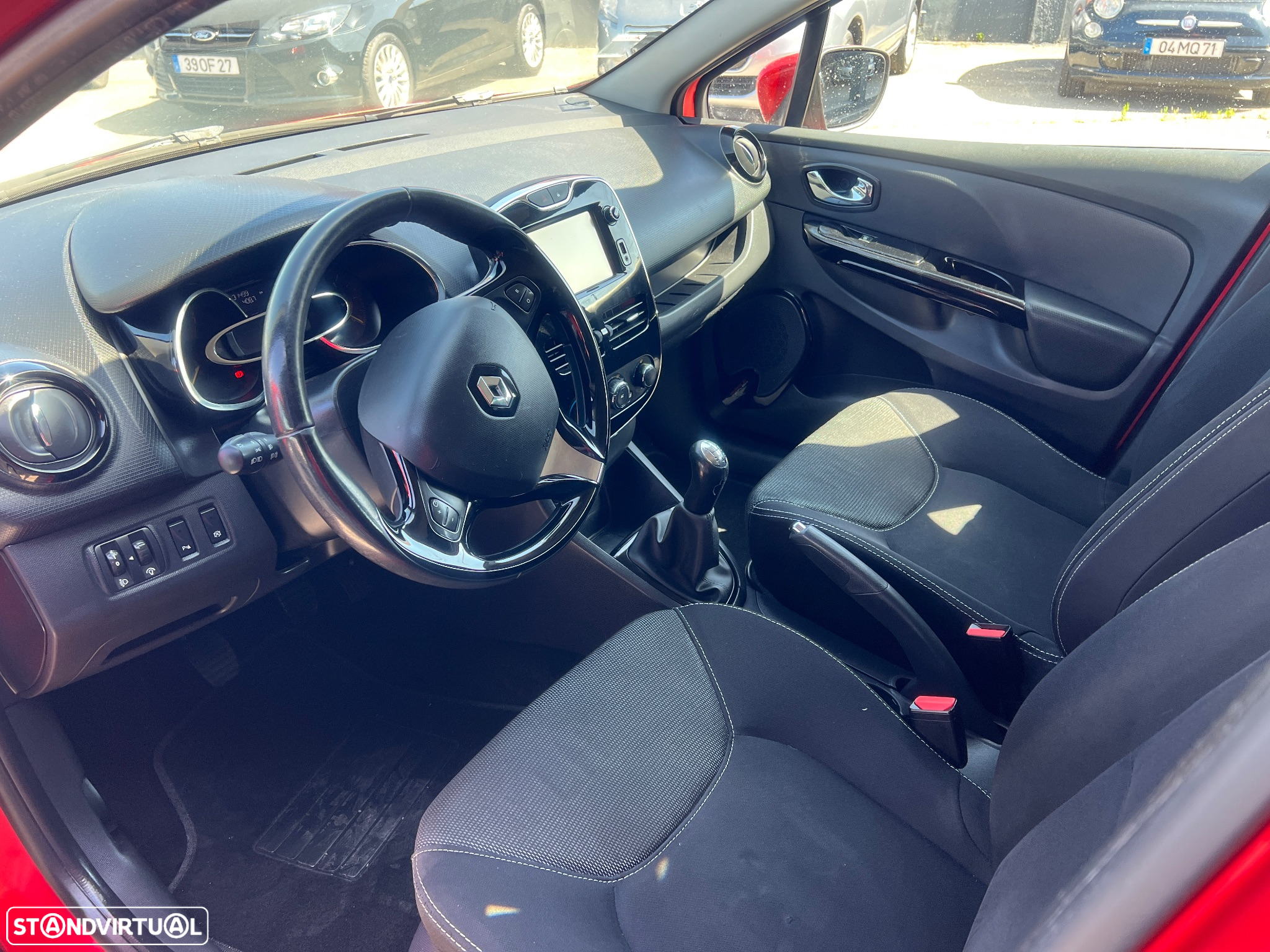 Renault Clio 0.9 TCE Dynamique S - 30