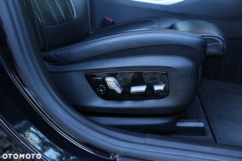 BMW 6GT 630d M Sport - 22