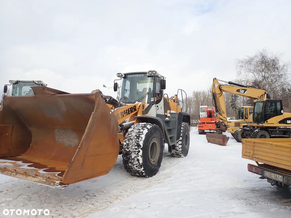 Liebherr L576 - 8