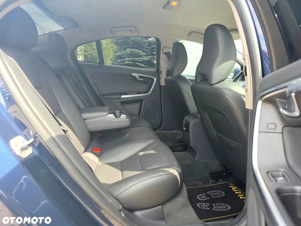 Volvo S60 D4 Drive-E Summum - 36