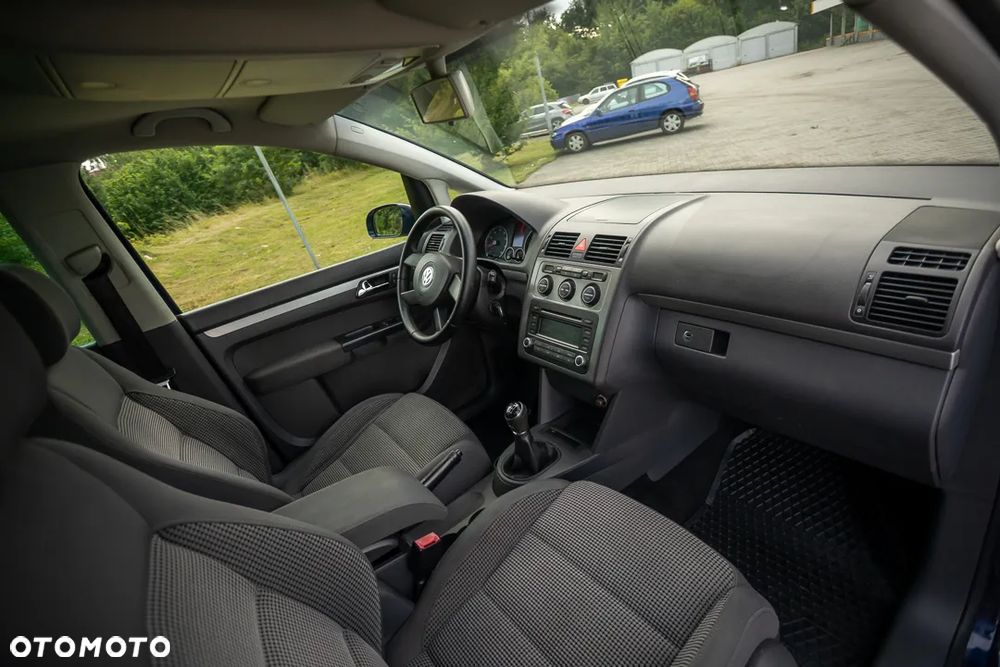 Volkswagen Touran 1.4 TSI United - 22