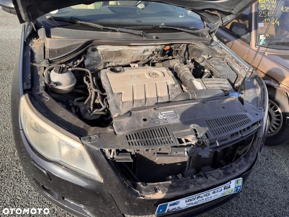 Volkswagen Tiguan - 5