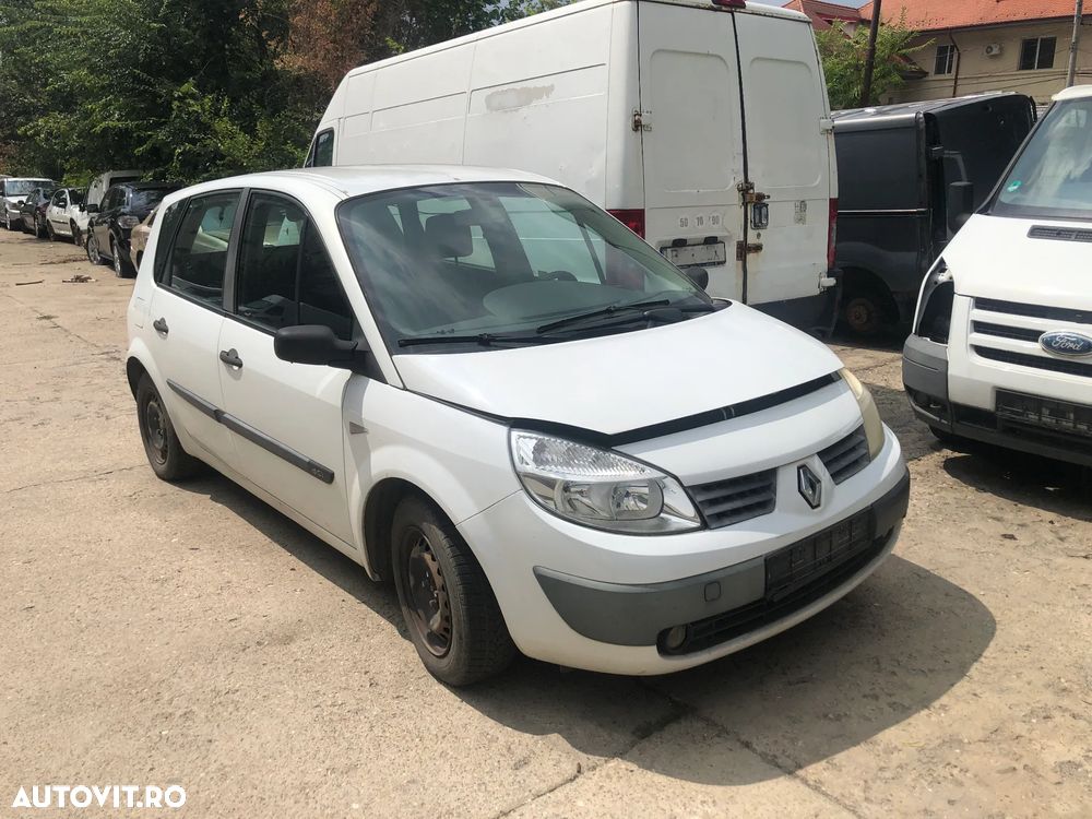 Dezmembrez Renault Scenic alb 2005 - 1