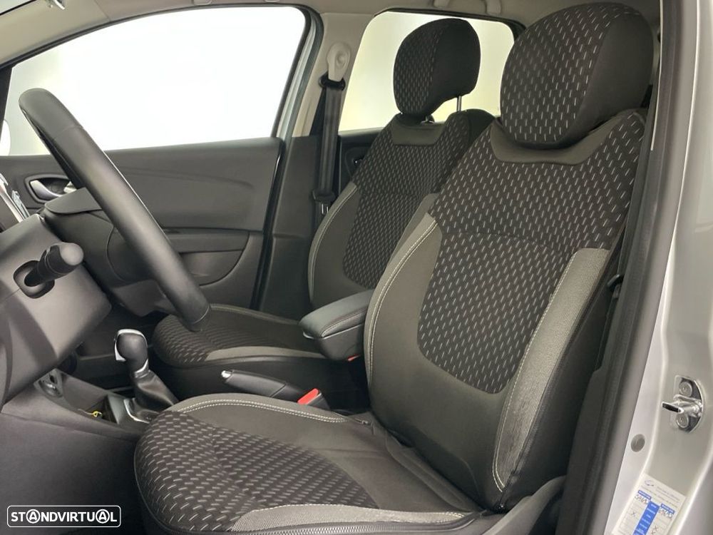 Renault Captur 1.5 dCi Exclusive EDC - 17