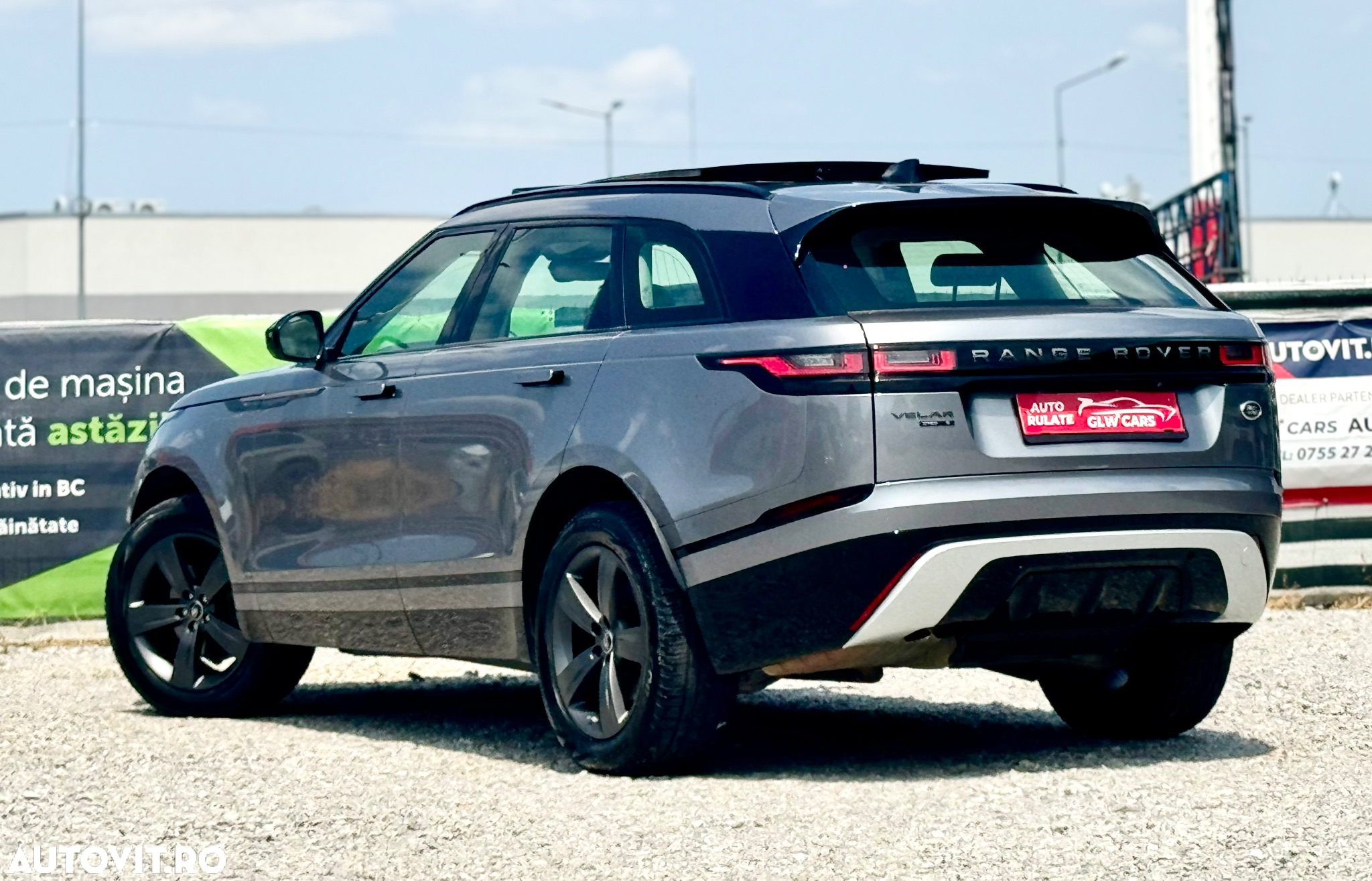 Land Rover Range Rover Velar 2.0 R-Dynamic S - 4