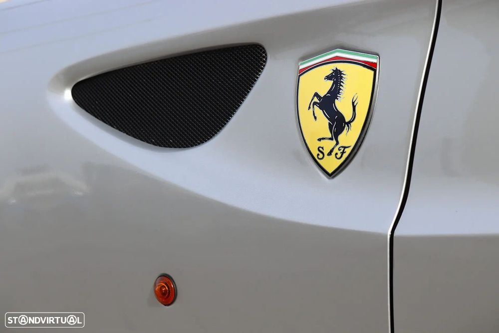 Ferrari FF Standard - 15