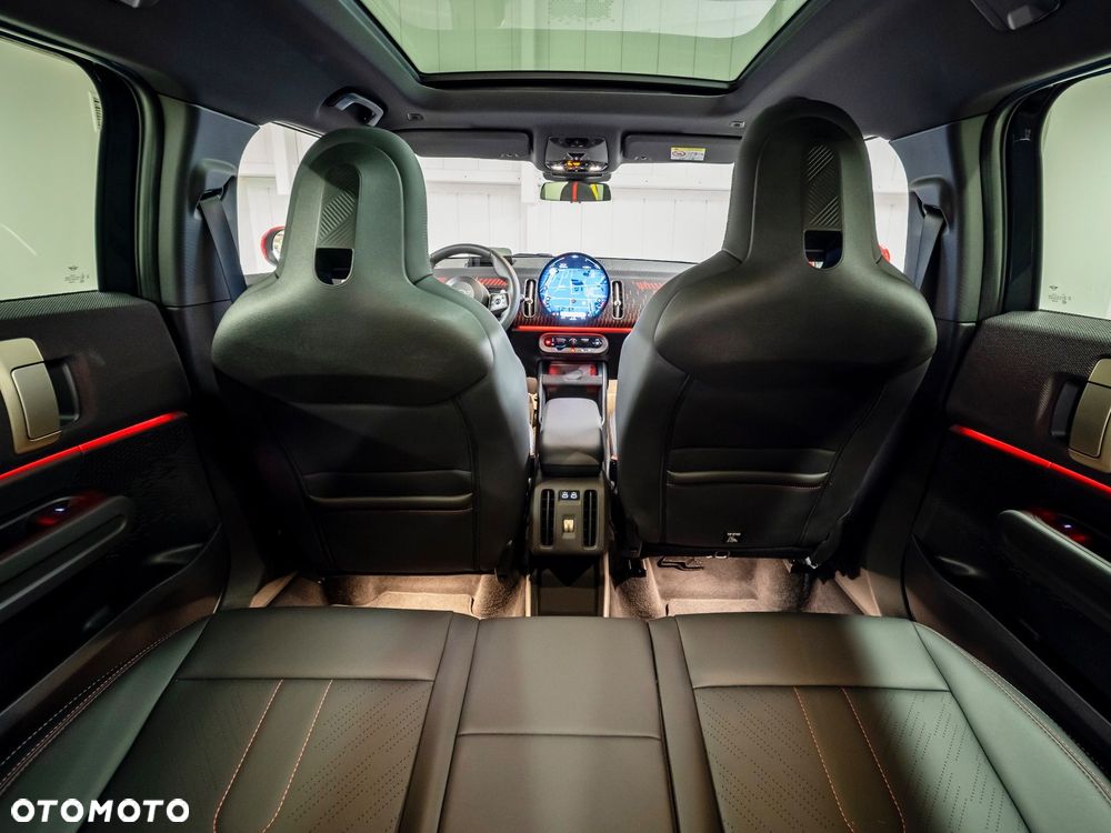 MINI John Cooper Works - 18