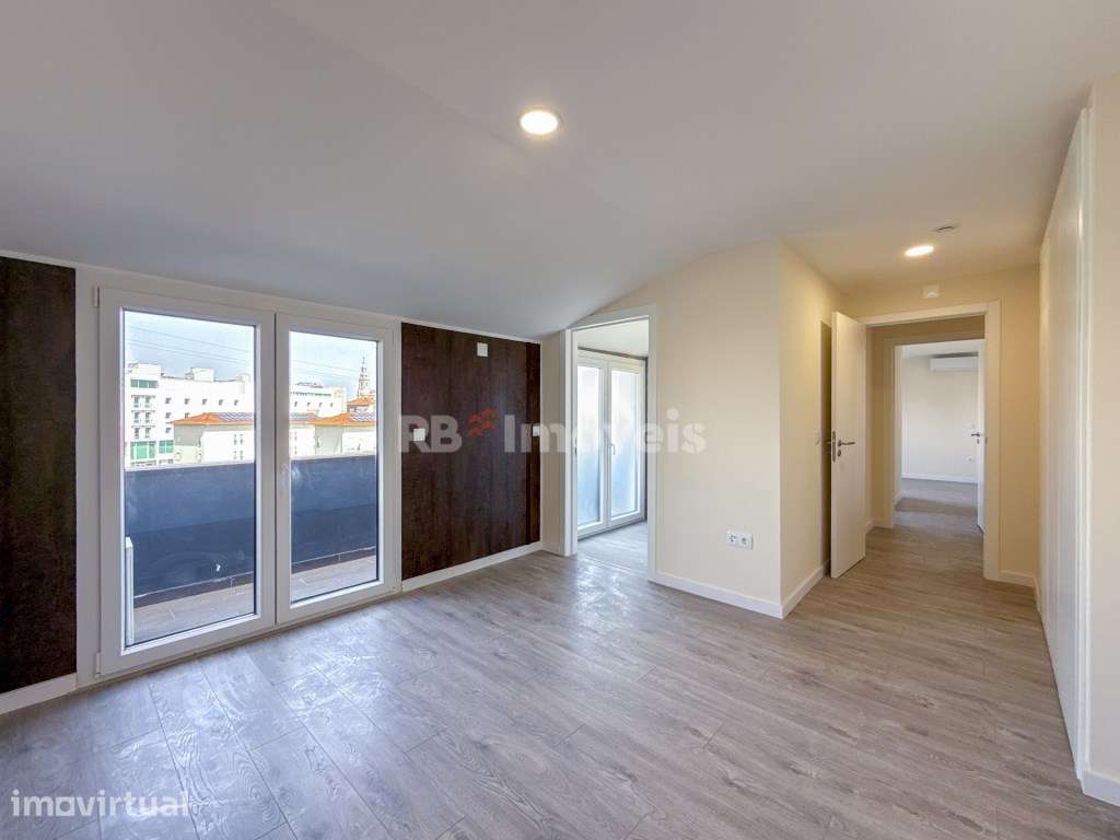 Apartamento T4 novo em Fátima - Grande imagem: 2/38