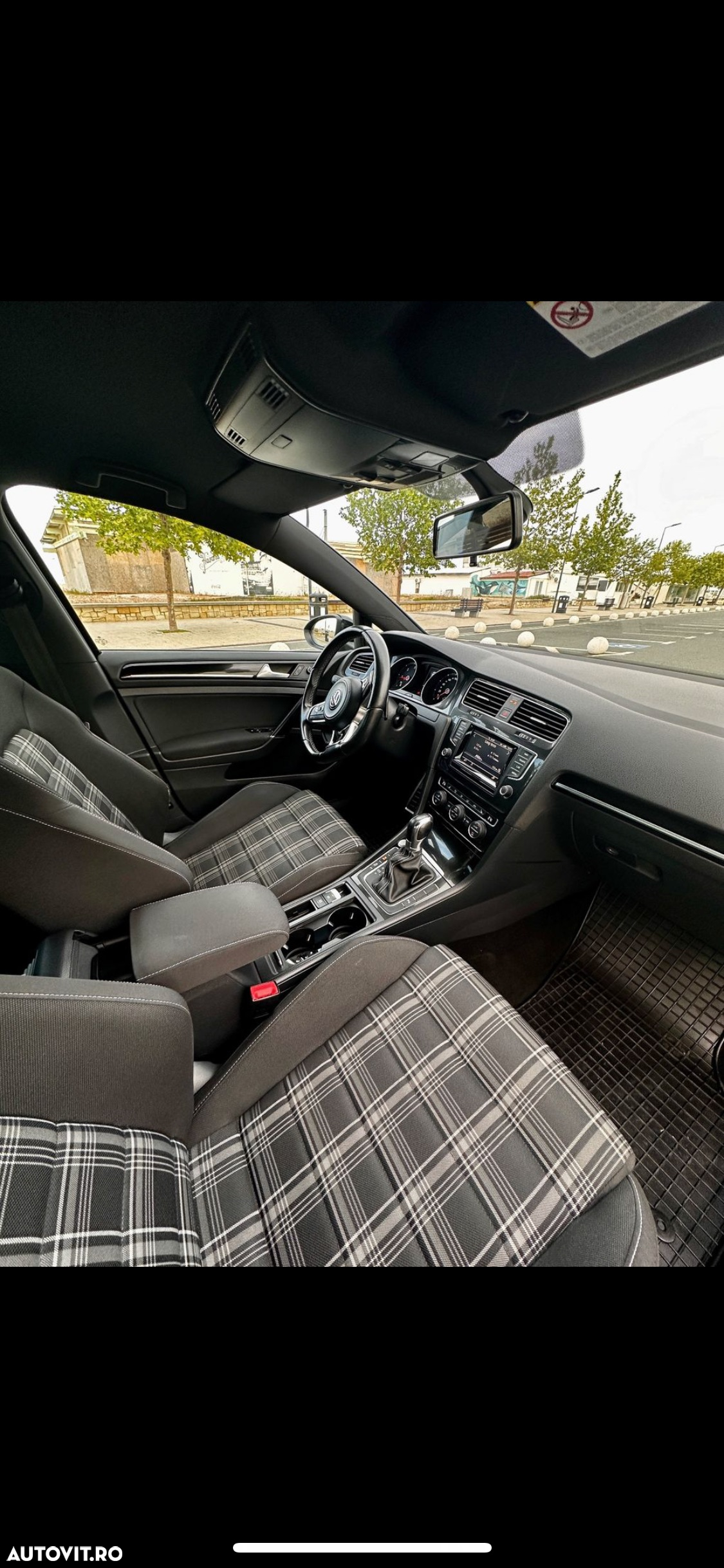 Volkswagen Golf 2.0 TDI DSG GTD - 8