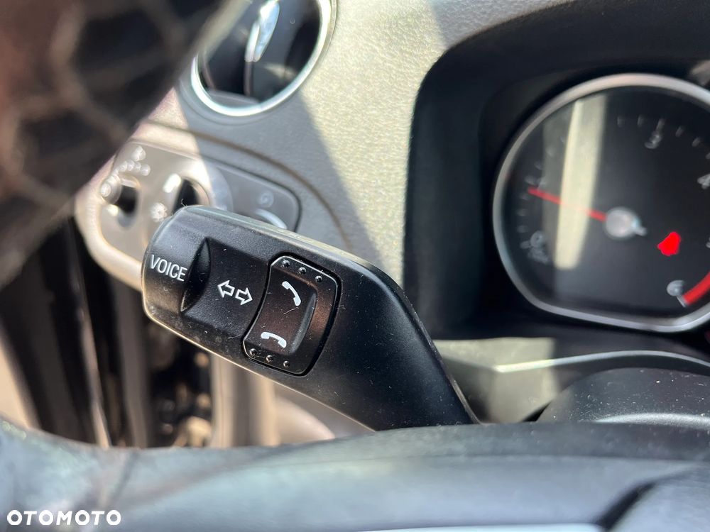 Ford Galaxy 1.8 TDCi Titanium - 25