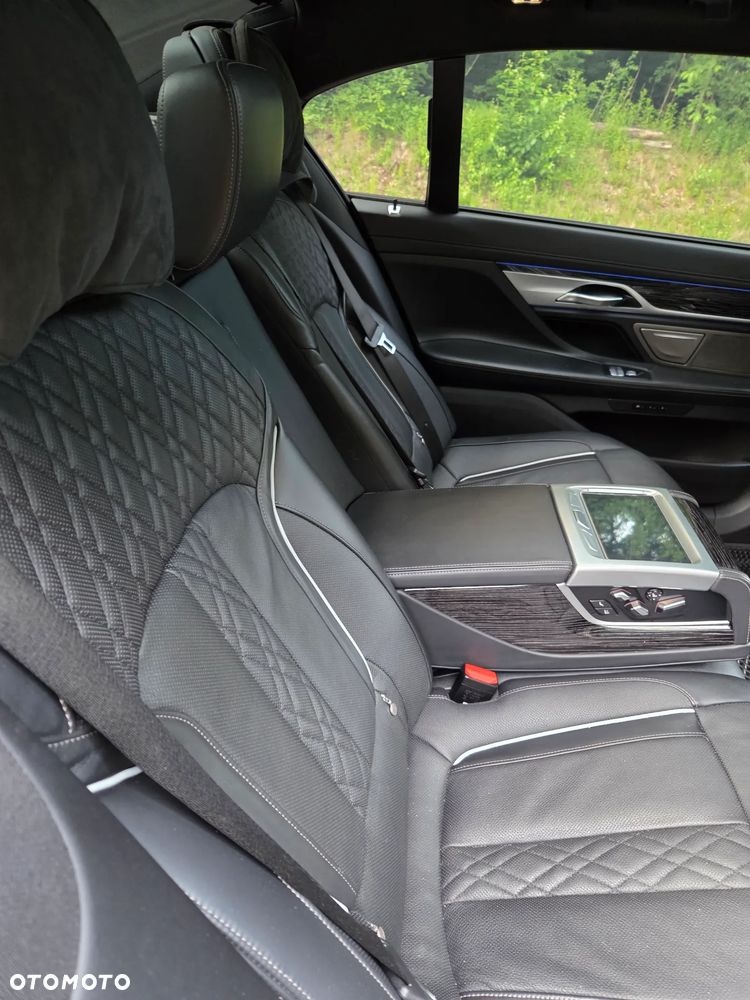 BMW Seria 7 - 3