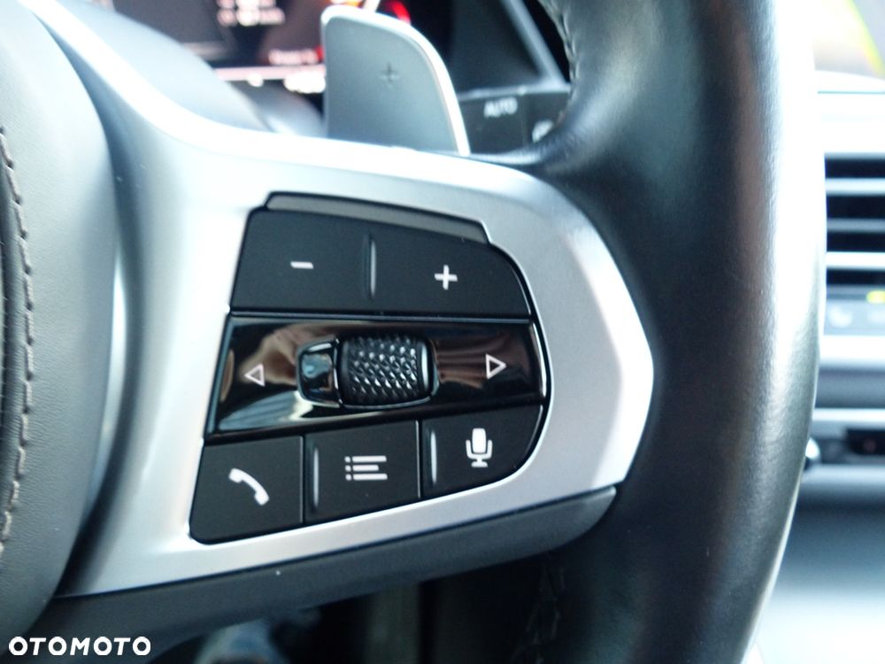 BMW X5 xDrive25d sport - 34