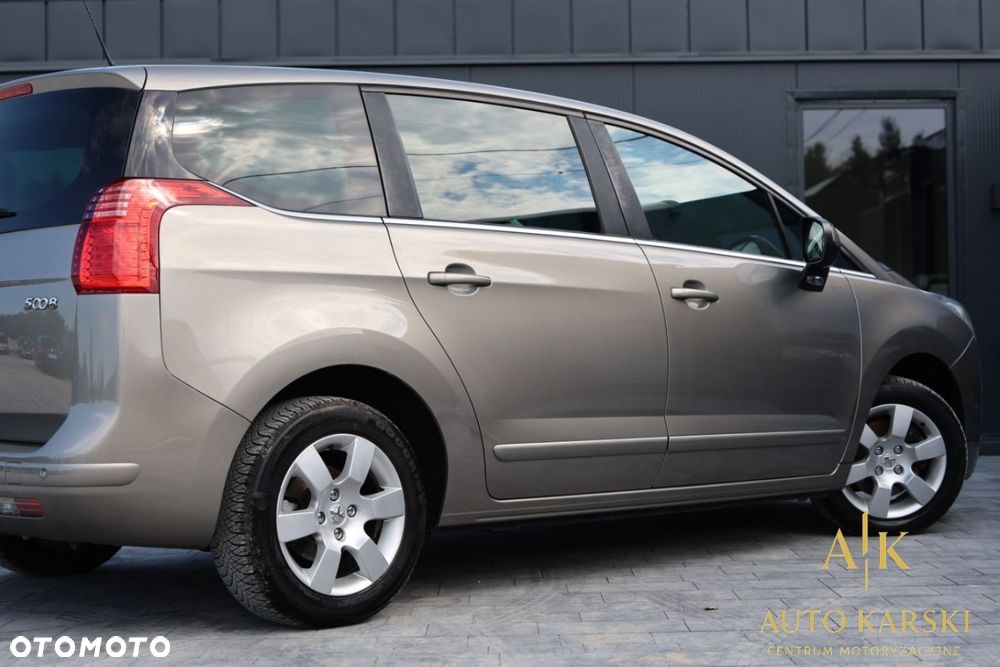 Peugeot 5008 - 15