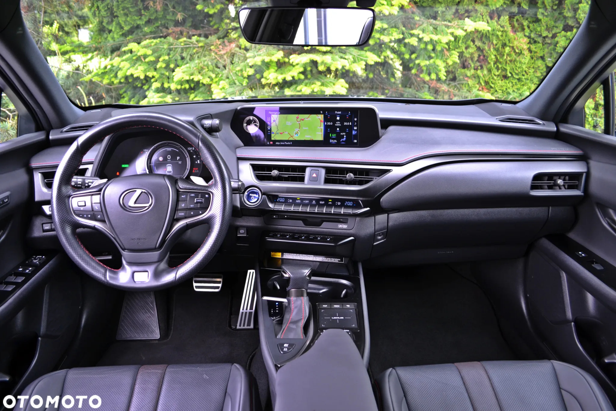 Lexus UX 250h F Sport 2WD - 13